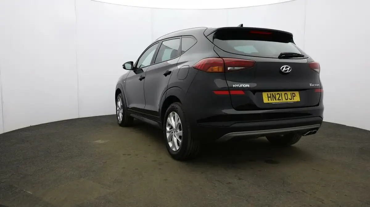 2021-hyundai-tucson-16crdi-se-nav-115ps-big-24
