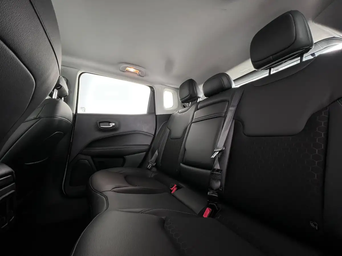 2020-jeep-compass-14-multiair-ii-longitude-138bhp-big-19