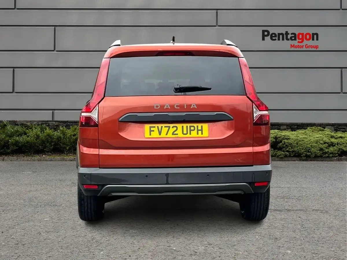 2022-dacia-jogger-10-tce-extreme-se-big-15