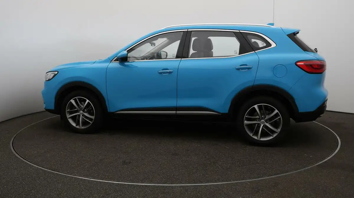 2022-mg-hs-15t-gdi-excite-162ps-big-56