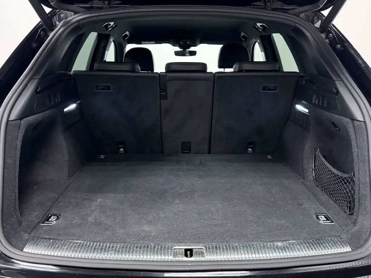 2019-audi-q5-20-55-tfsi-e-s-line-competition-big-8
