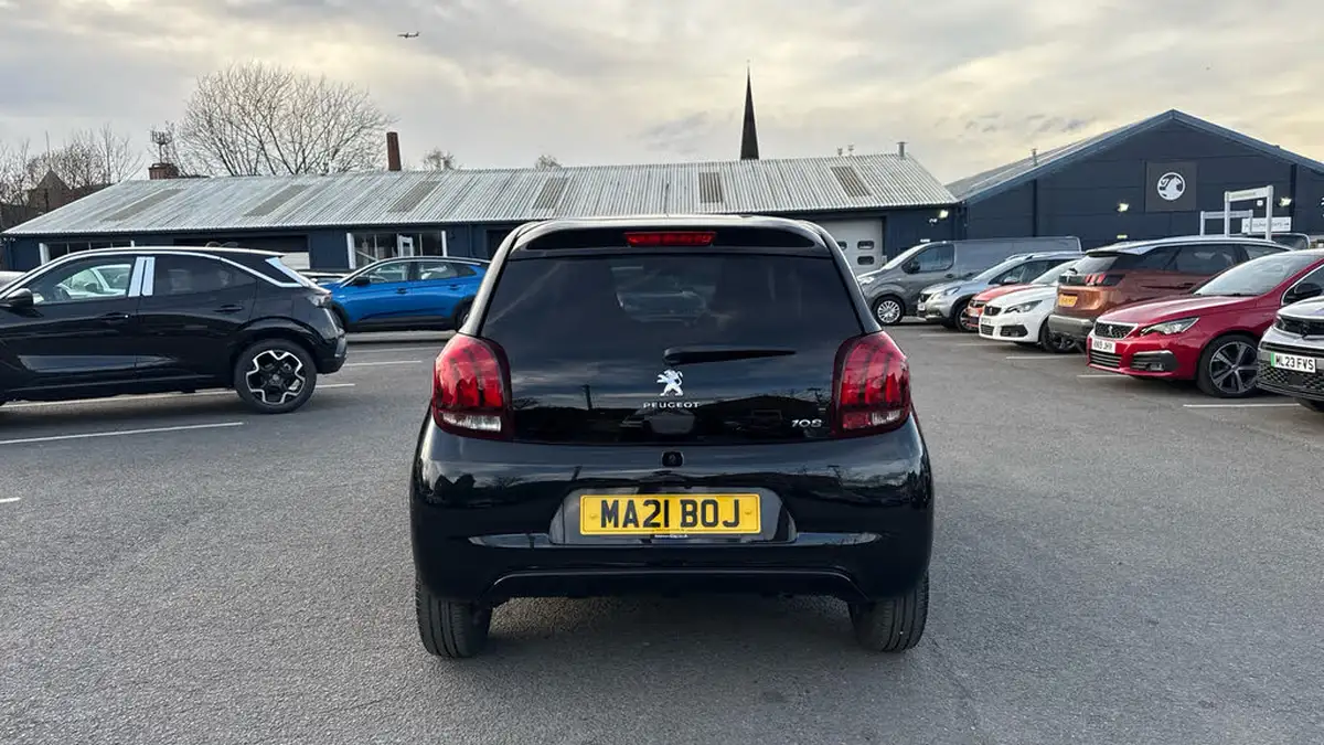 2021-peugeot-108-10-collection-hatchback-big-8