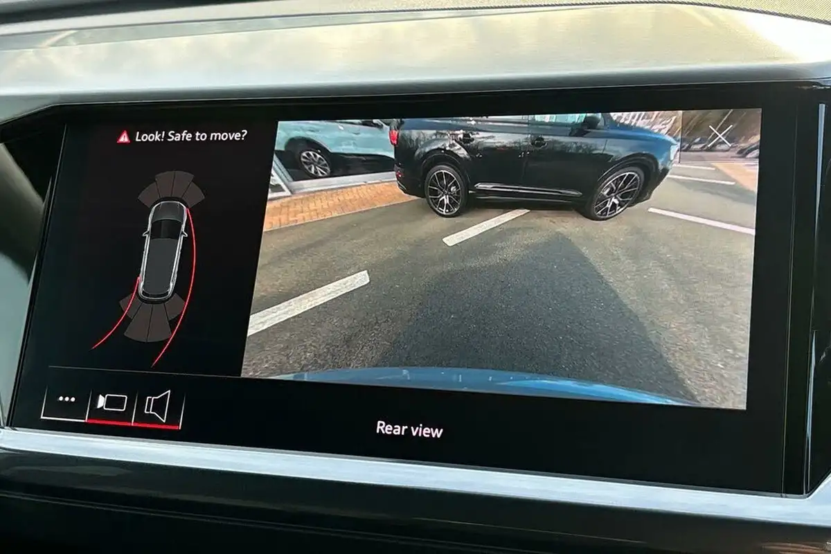 2023-audi-q4-e-tron-50e-edition-1-station-wagon-big-2
