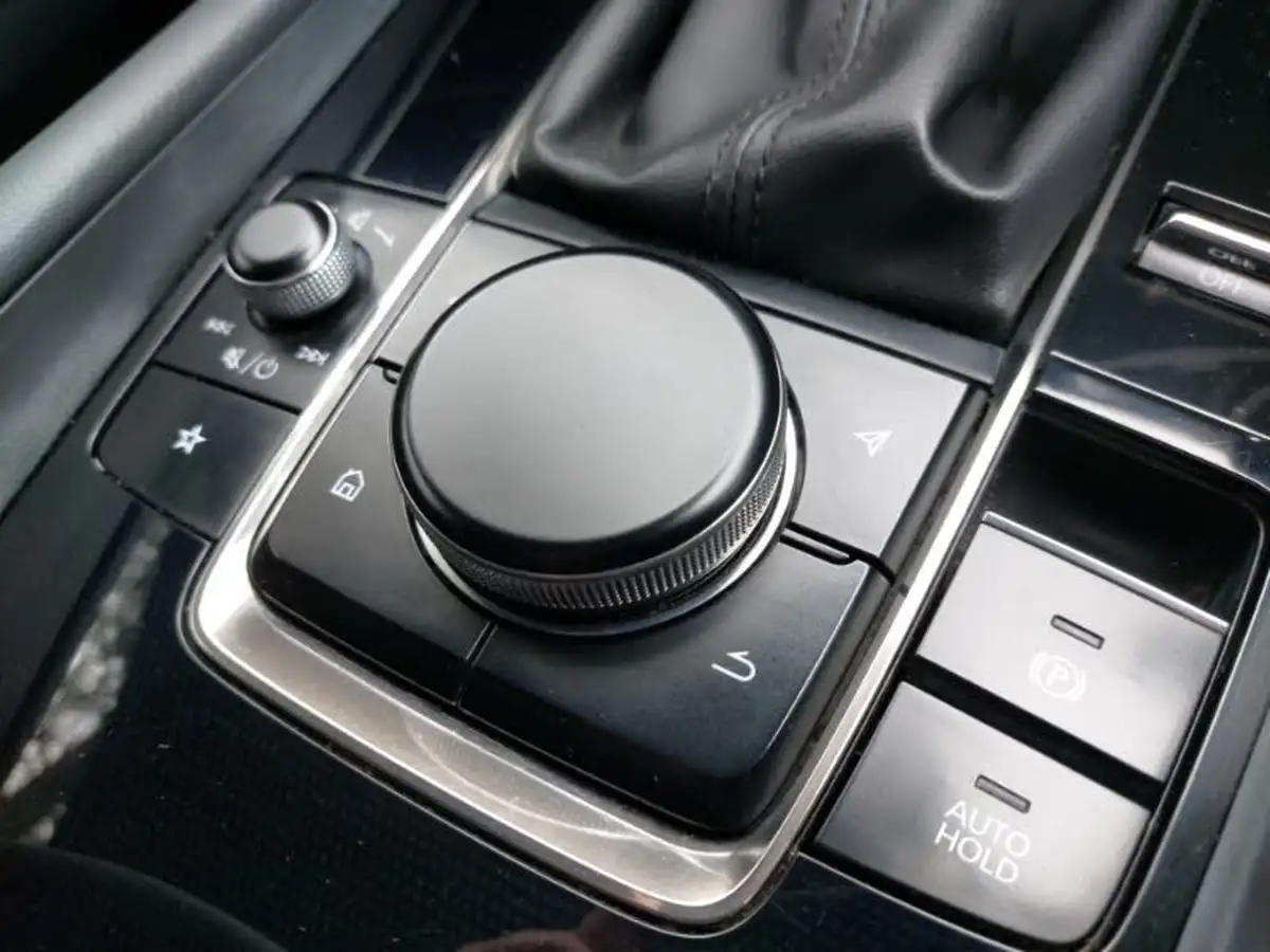 2020-mazda-mazda3-20-sport-lux-122ps-hatchback-5d-auto-big-12