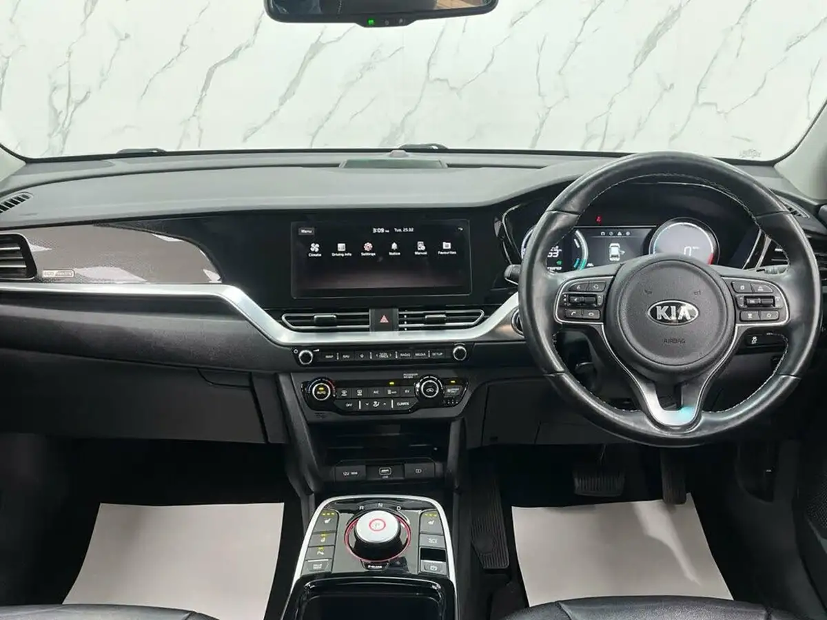 2020-kia-e-niro-ev-3-big-29