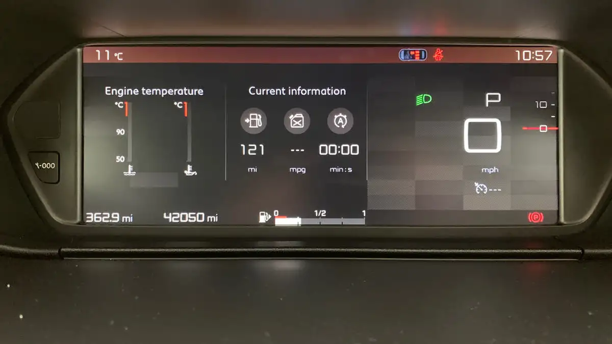 2017-citroen-c4-picasso-16bluehdi-feel-eat6-big-9