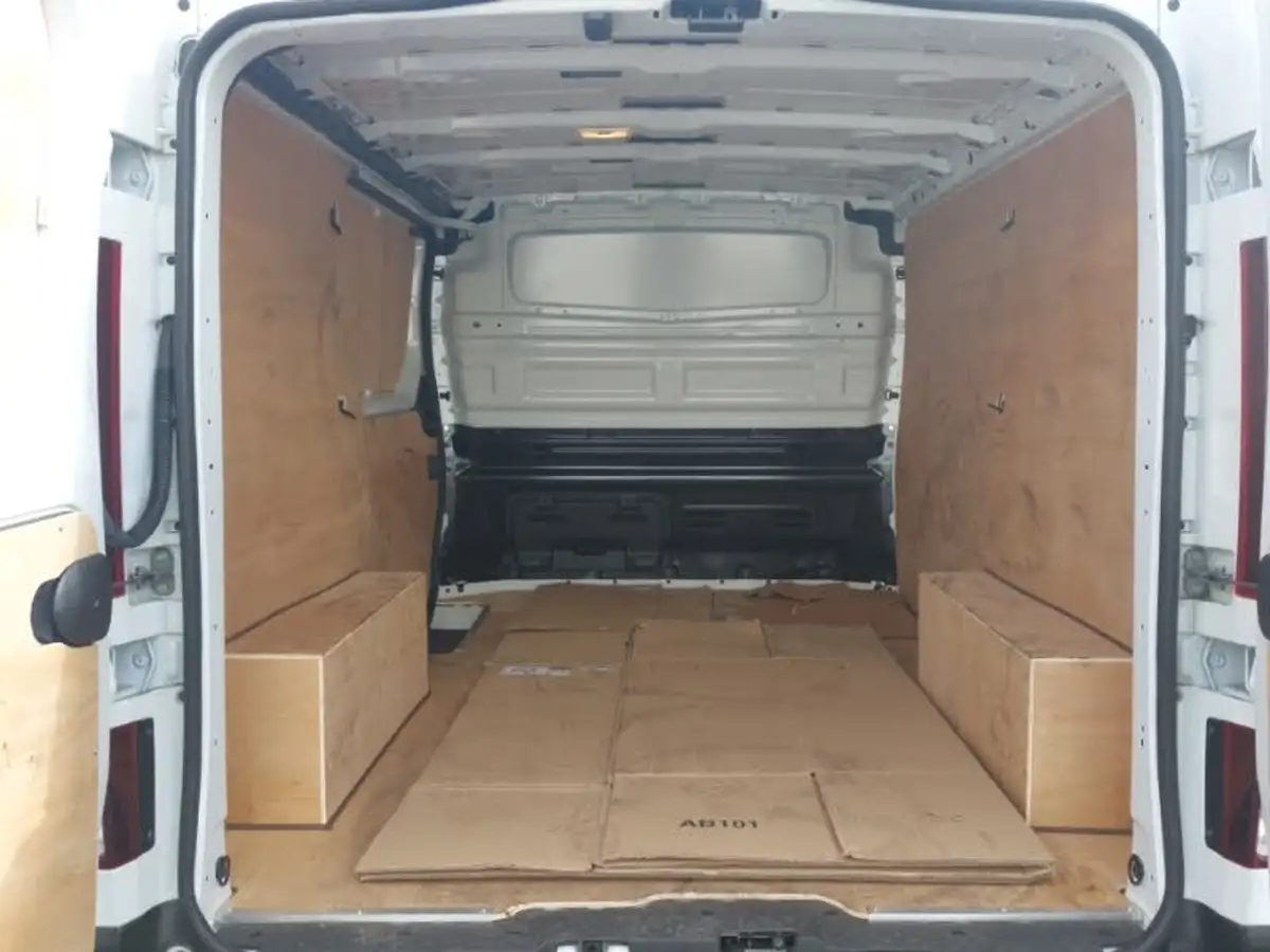 2023-renault-trafic-20dci-sl30-150-extra-eu6d-big-7