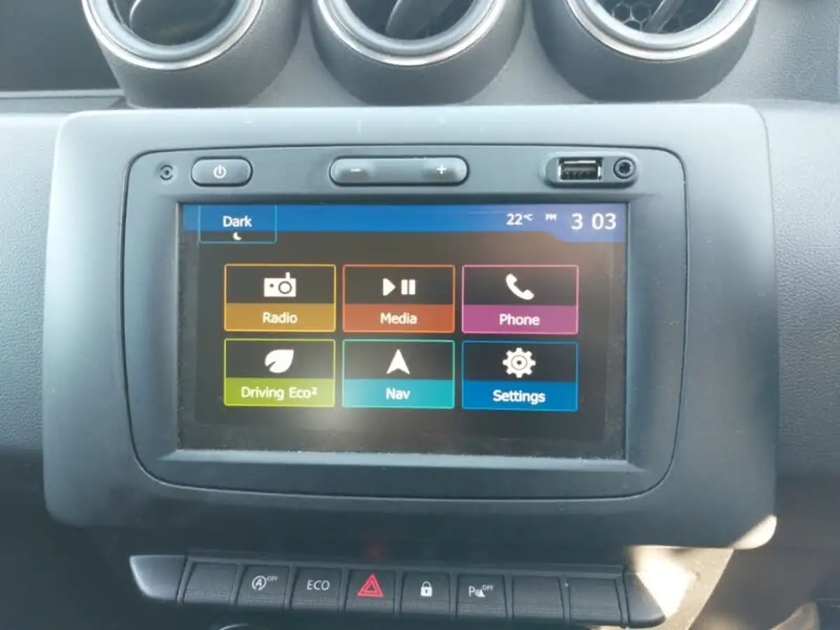 2021-dacia-duster-13-tce-comfort-130hpeu6d-4x2-window-van-1333cc-big-11