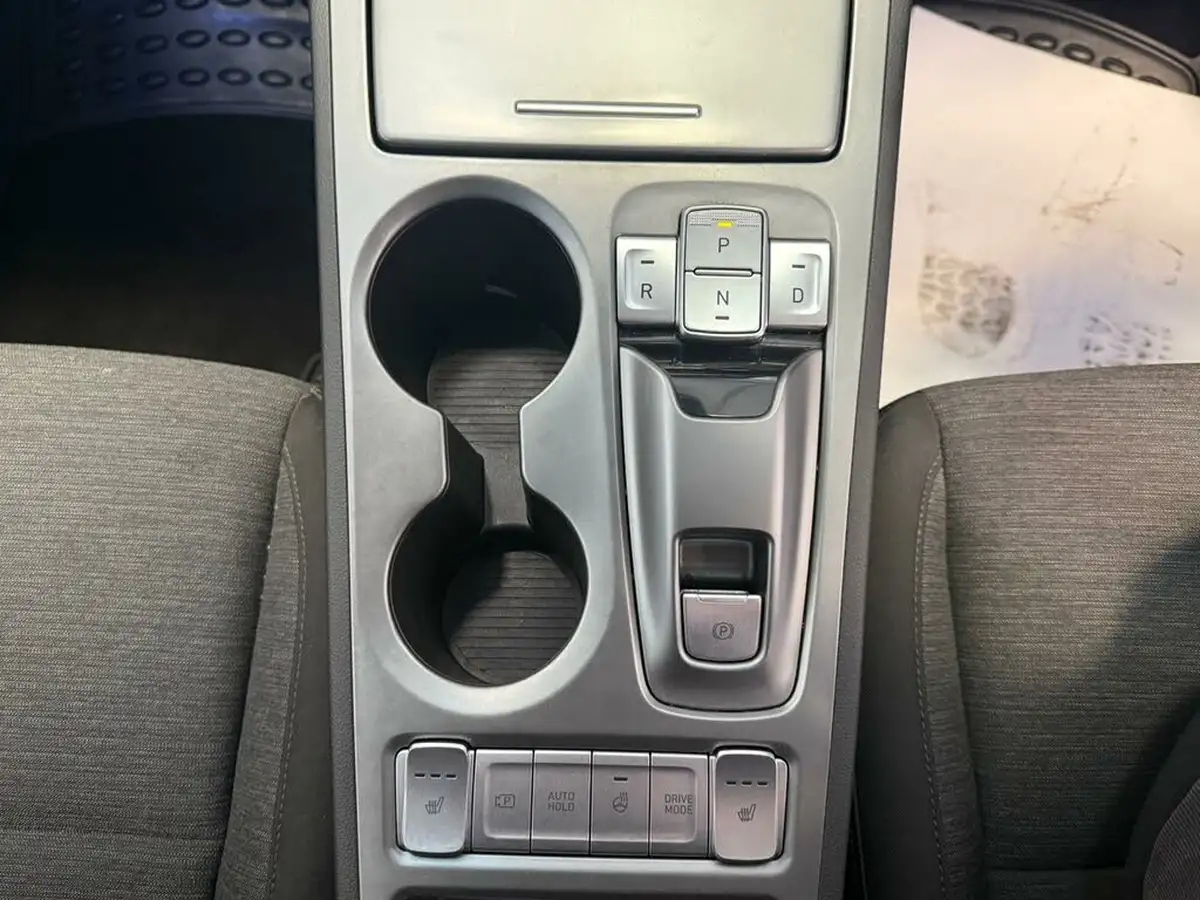 2021-hyundai-kona-e-premium-204ps-64kwh-7kw-obc-big-28