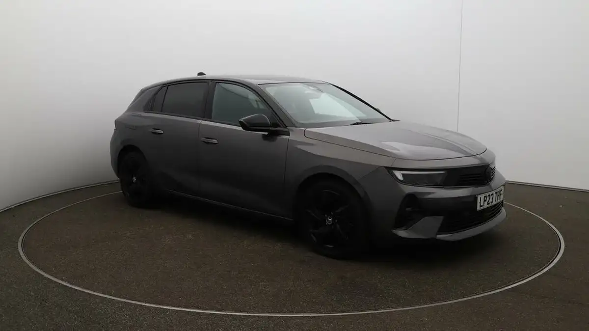 2023-vauxhall-astra-12-turbo-gs-hatchback-auto-big-41