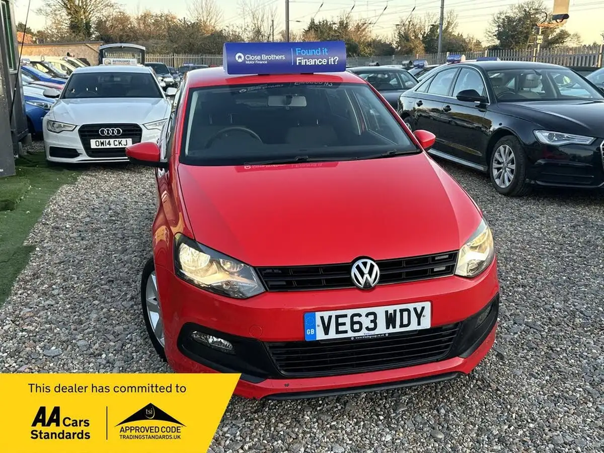 2014-volkswagen-polo-14-match-edition-5d-big-0