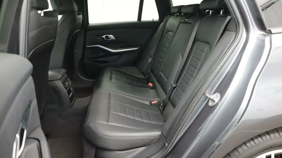 2022-bmw-3-series-20-330e-m-sport-touring-5d-big-16