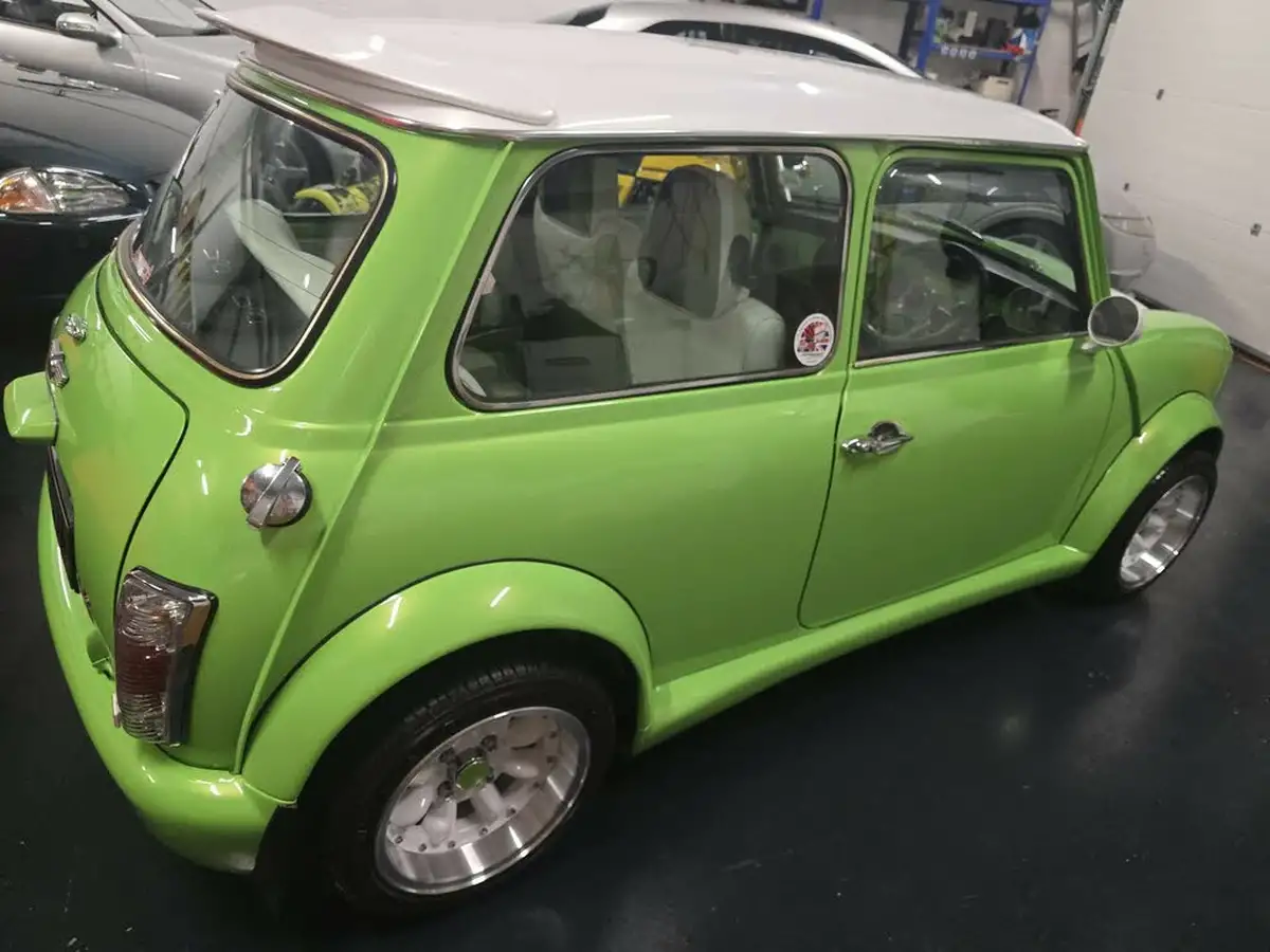 1971-austin-mini-big-3