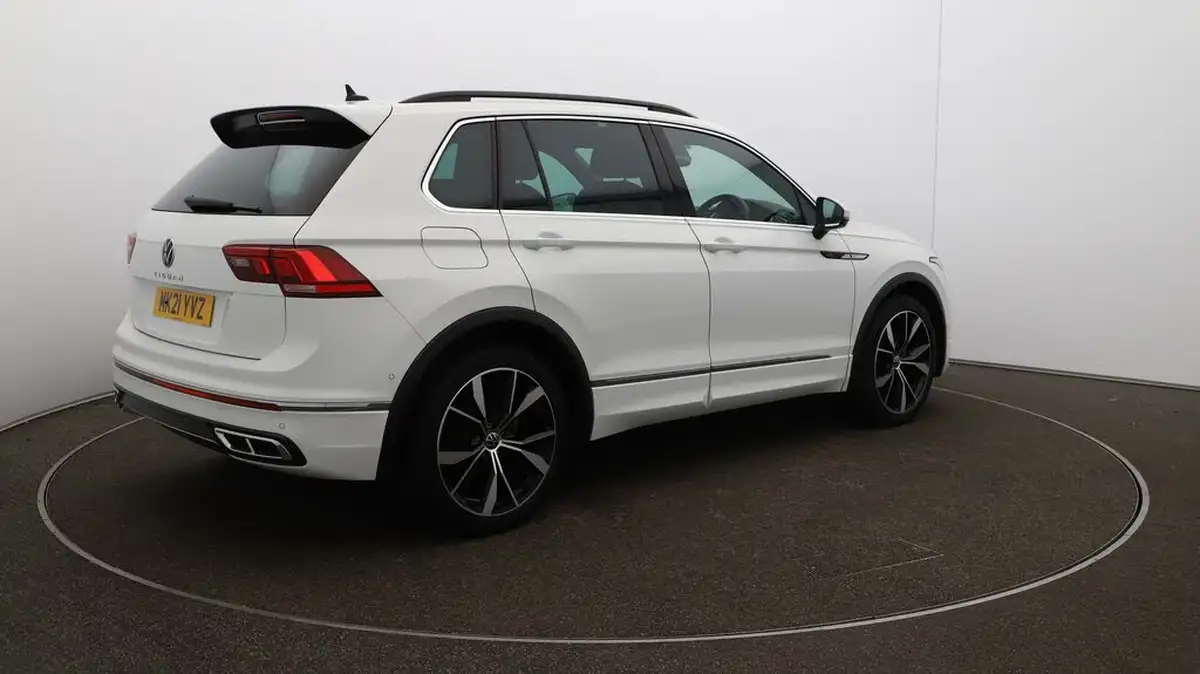 2021-volkswagen-tiguan-15-tsi-r-line-big-44