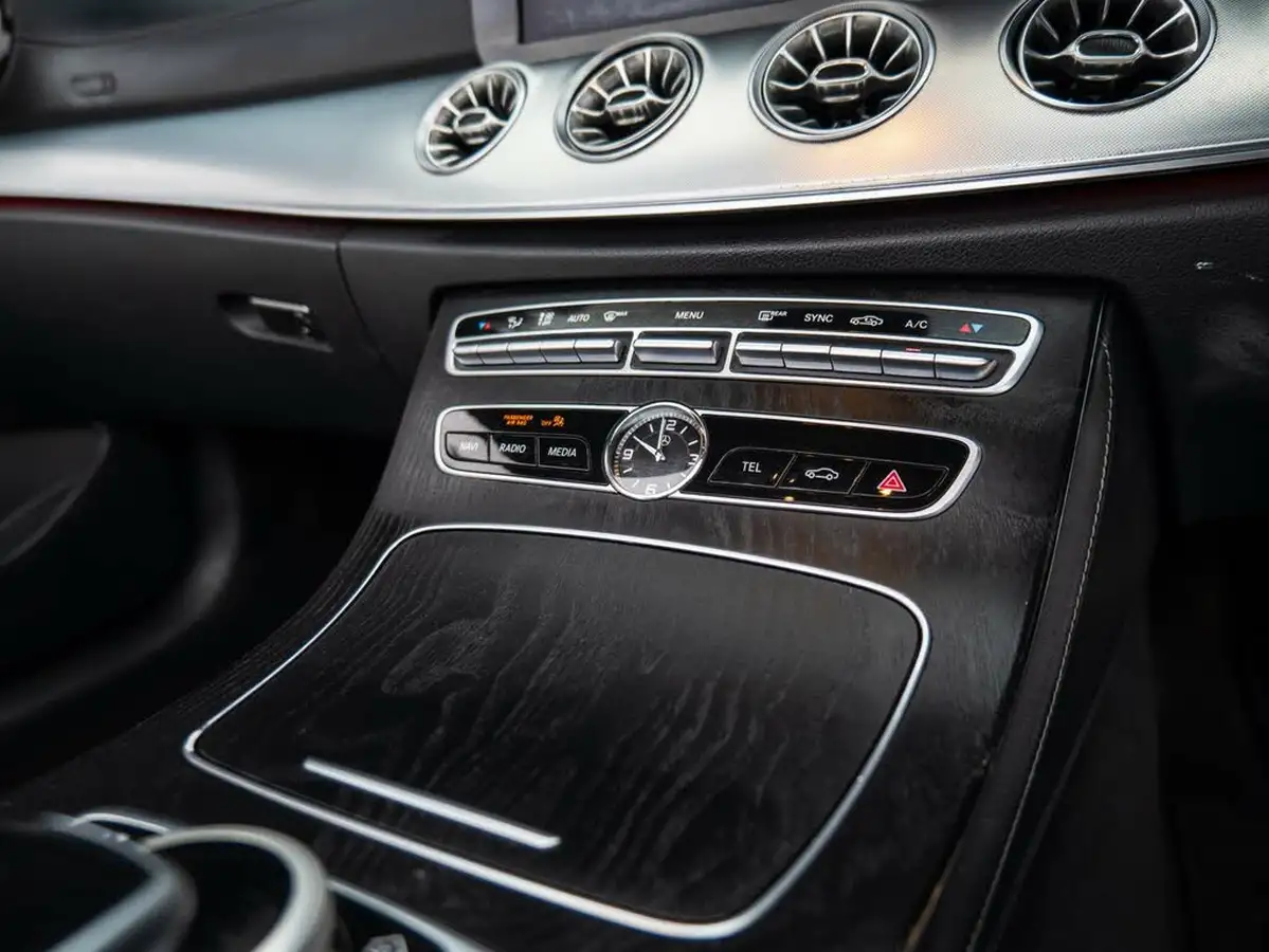 2017-mercedes-benz-e-class-20-e300-amg-line-premium-plusss-convertible-big-36