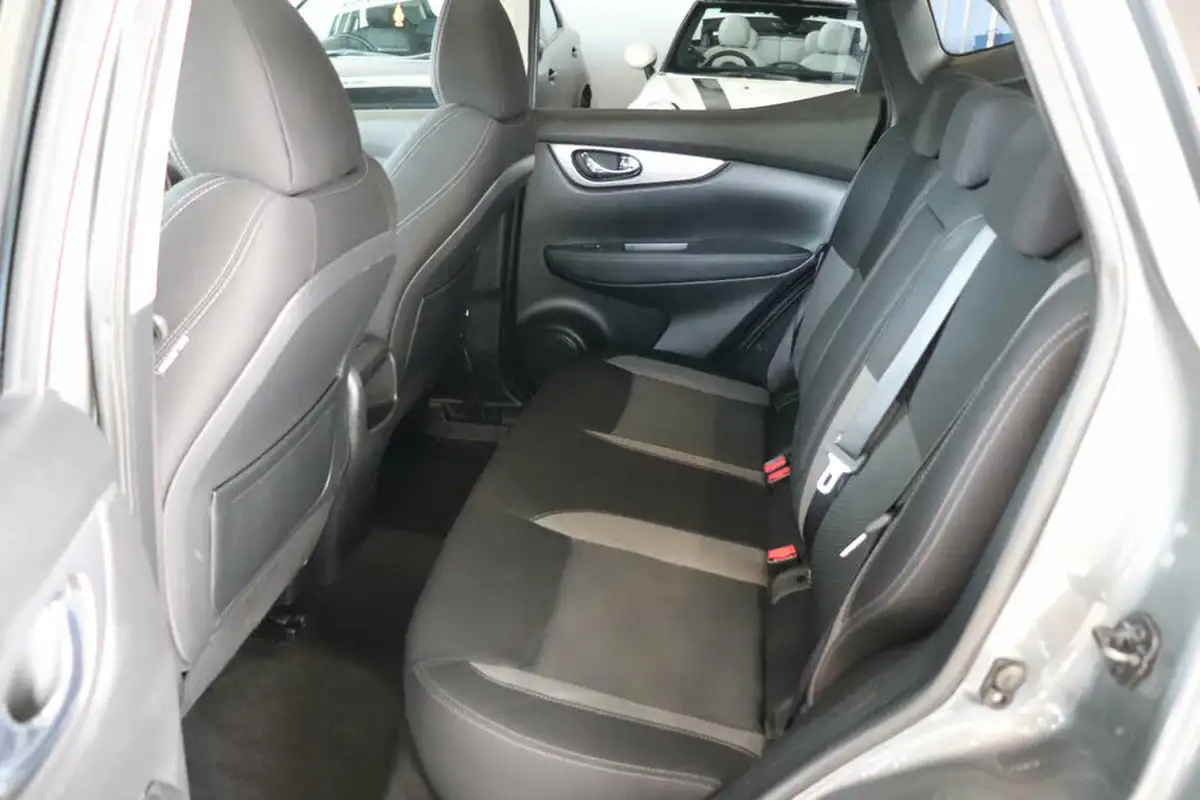 2019-nissan-qashqai-17dci-n-connecta-18in-alloys-big-27