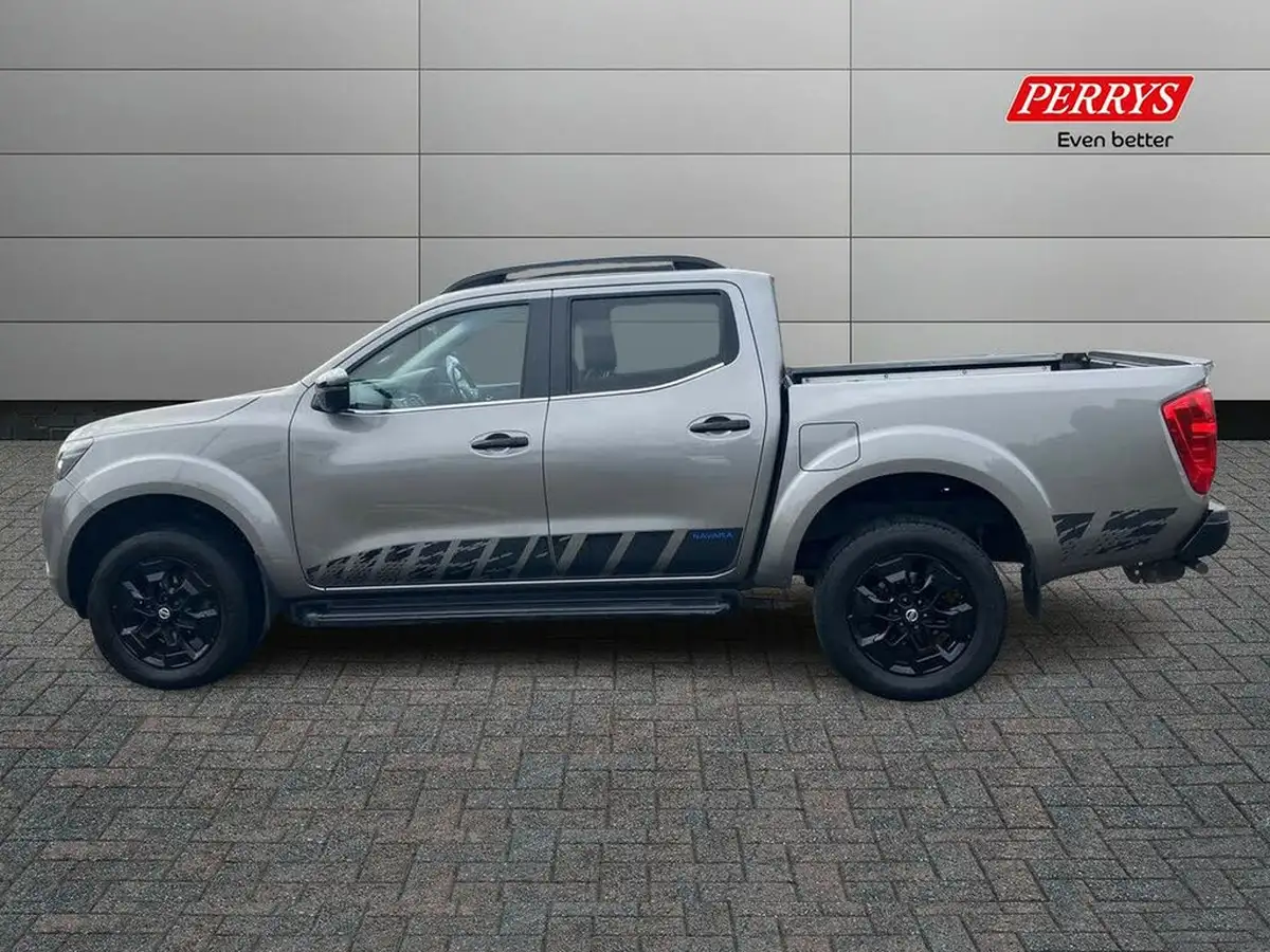 2021-nissan-navara-23dci-tt-n-guard-8-navileathersunroof-auto-big-2