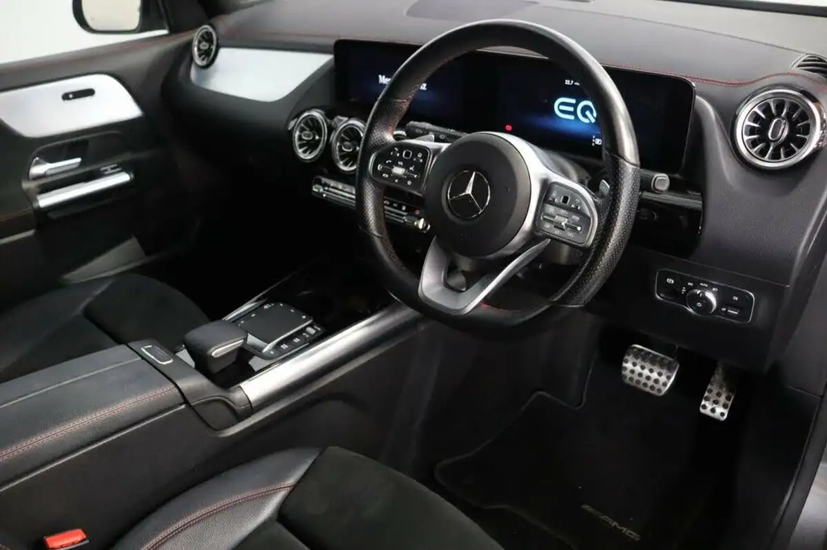 2021-mercedes-benz-eqa-e-eqa-250-amg-line-big-16