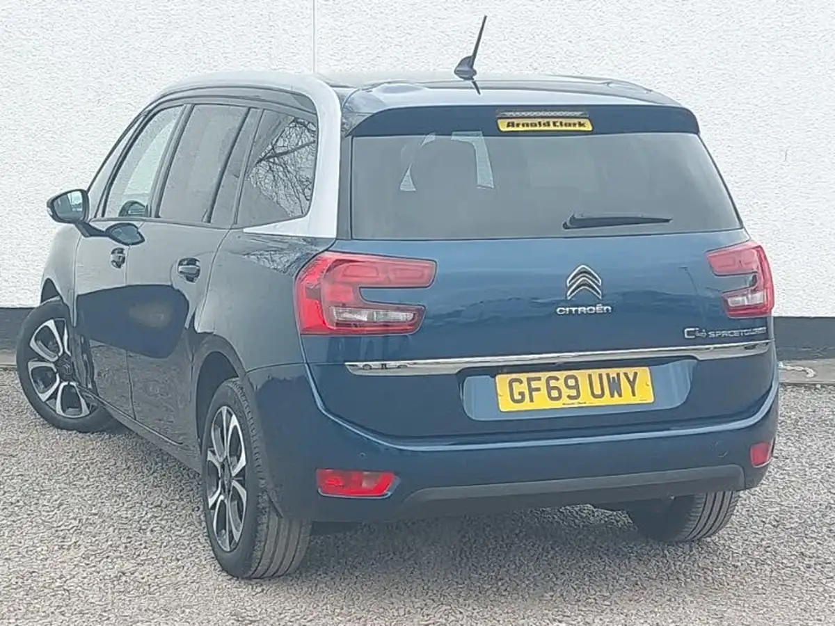 2019-citroen-grand-c4-spacetourer-15bluehdi-feel-plus-eat8-big-1