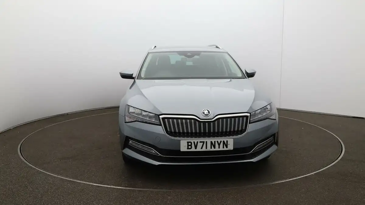 2021-skoda-superb-14-tsi-se-technology-156ps-estate-big-2