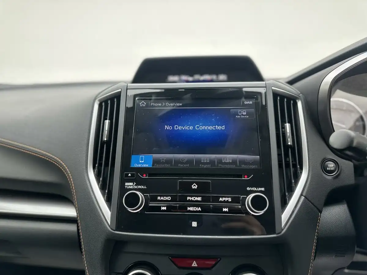 2018-subaru-xv-20i-se-156ps-ss-lineartronic-big-38