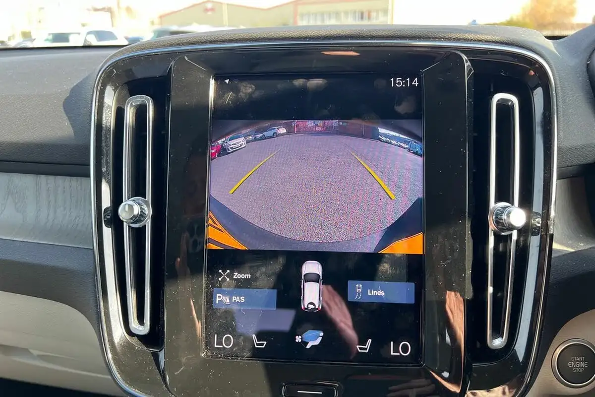 2021-volvo-xc40-20-b4-inscription-pro-194bhp-awd-auto-big-15