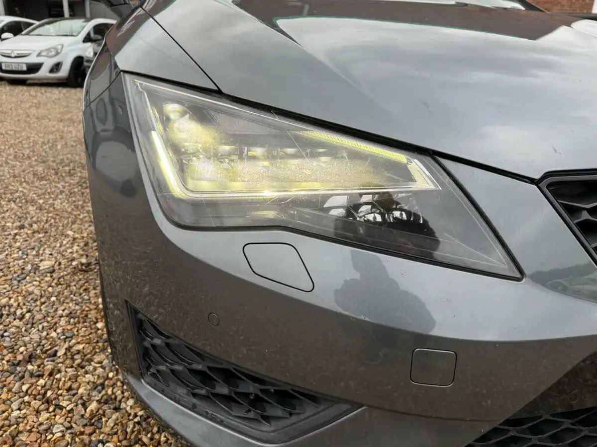 2015-seat-leon-20-cupra-280-sports-tourer-5d-big-75