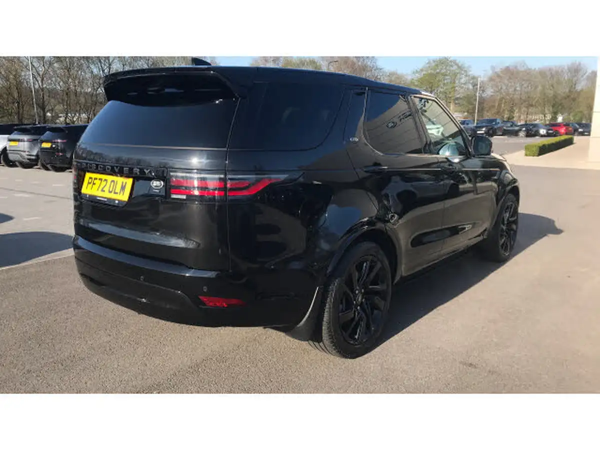 2023-land-rover-discovery-30-d300-r-dynamic-se-big-38