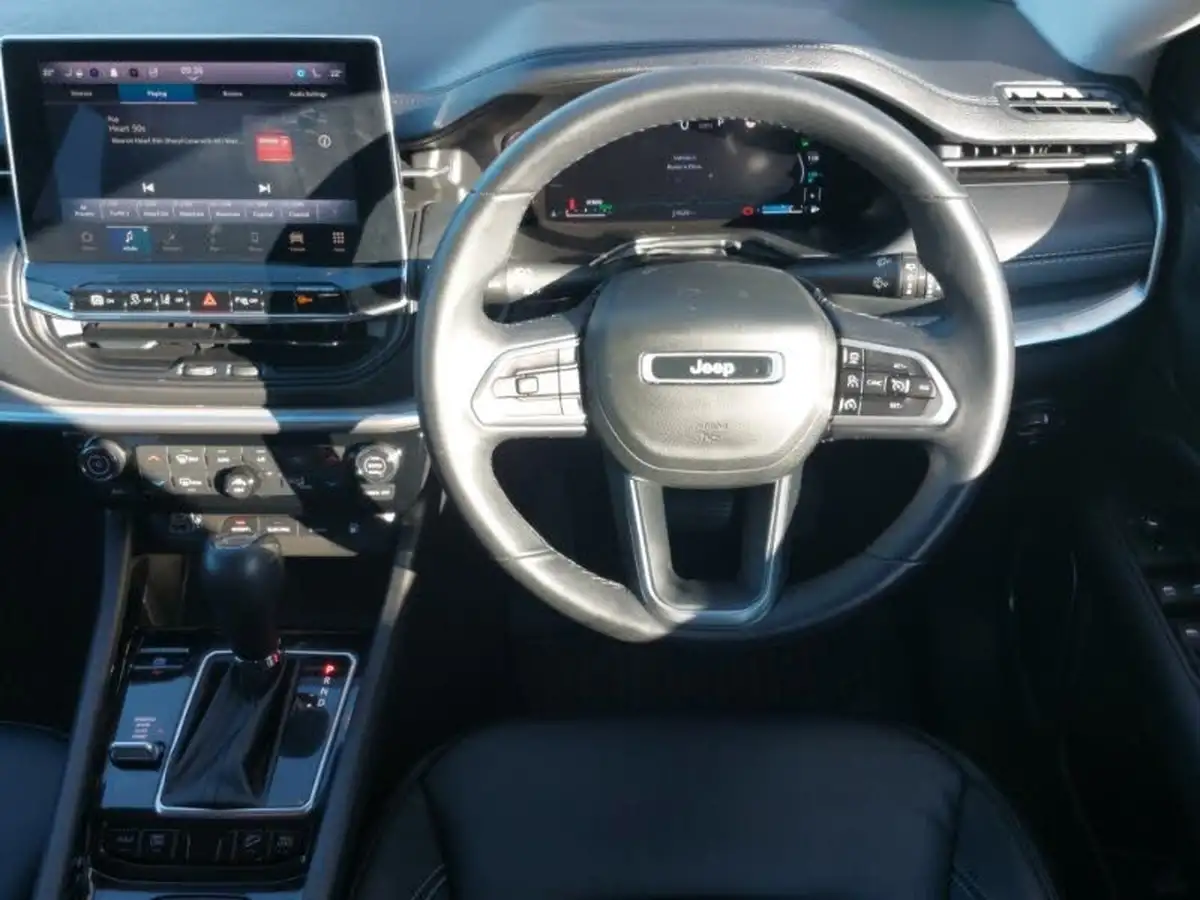 2023-jeep-compass-13-gse-s-big-6
