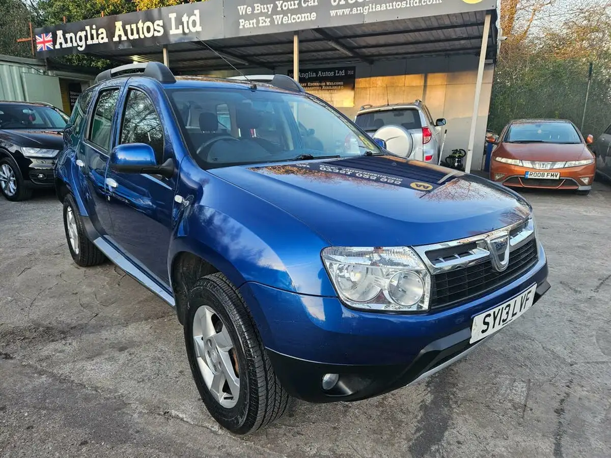 2013-dacia-duster-15d-laureate-107bhp-big-0
