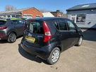 2009-suzuki-splash-12-gls-small-2