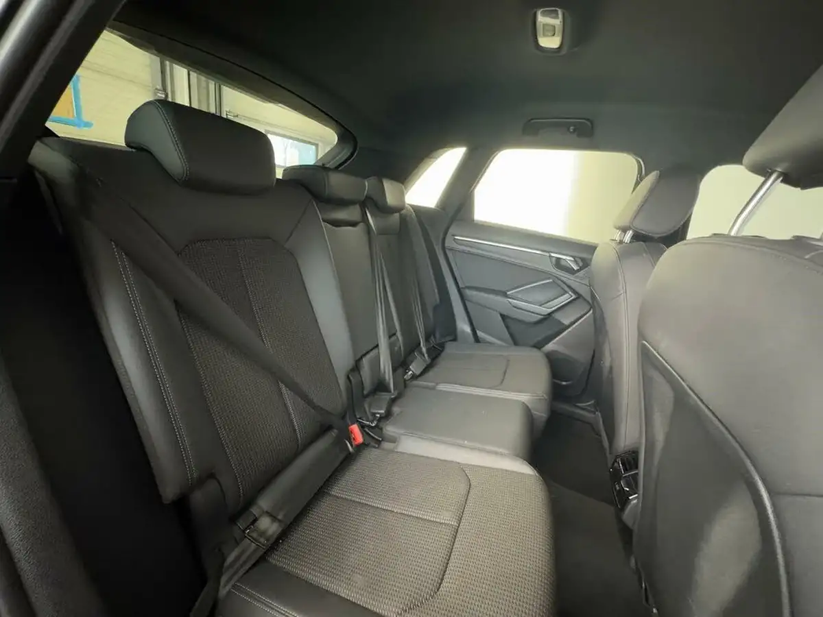 2021-audi-q3-20-35-tdi-s-line-comfort-sound-pack-station-wagon-big-19
