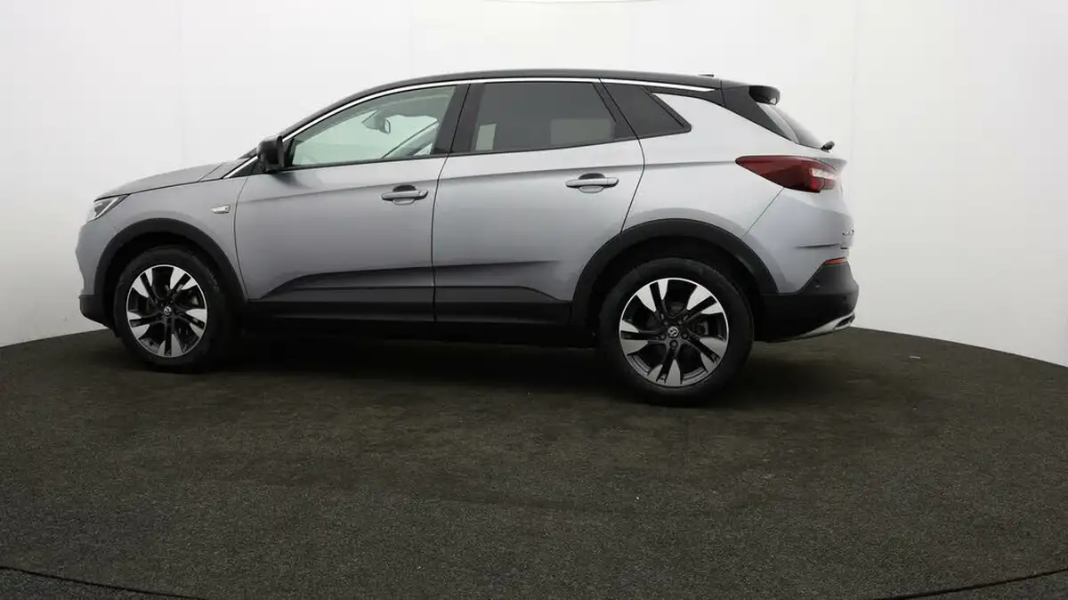 2020-vauxhall-grandland-x-12-sri-nav-auto-big-62