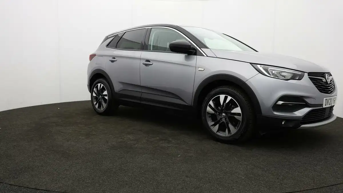 2020-vauxhall-grandland-x-12-sri-nav-auto-big-38