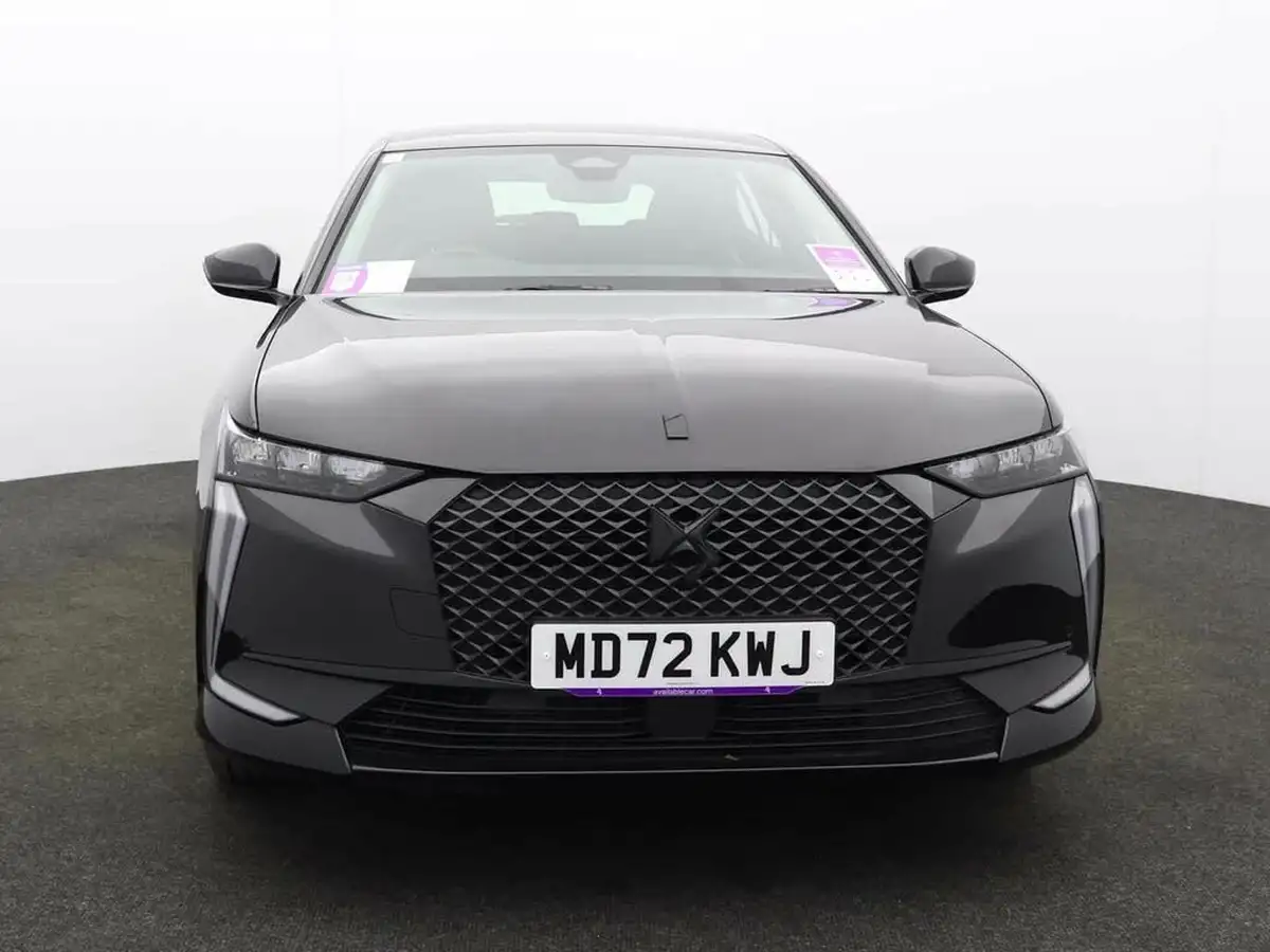 2023-ds-ds-4-e-tense-performance-line-big-1
