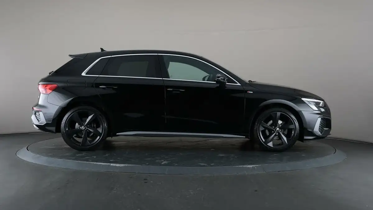 2024-audi-a3-15-35-tfsi-s-line-sportback-5d-big-59