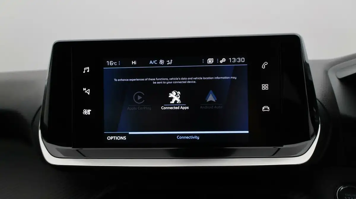 2023-peugeot-208-12-puretech-allure-premium-130ps-eat8-big-28