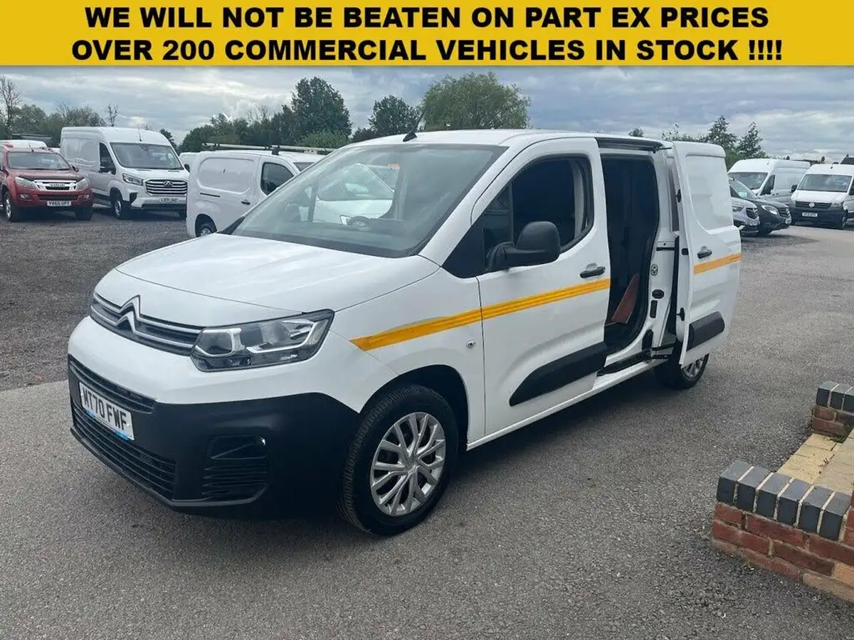 2020-citroen-berlingo-15bluehdi-950-enterprise-100pseu6dt-e-ss-panel-big-4