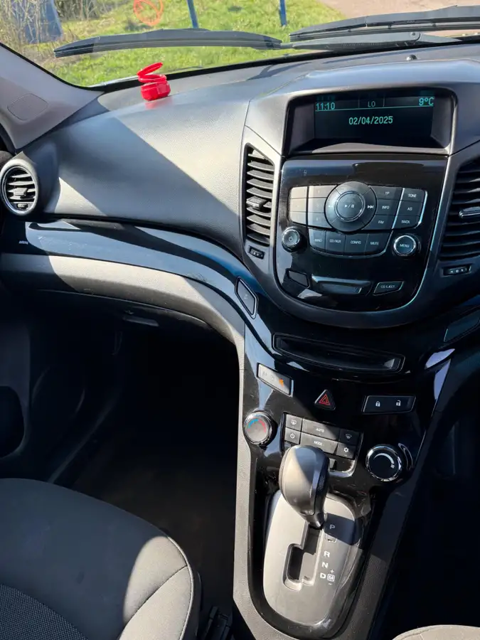 2012-chevrolet-orlando-20td-ltz-163ps-auto-big-9