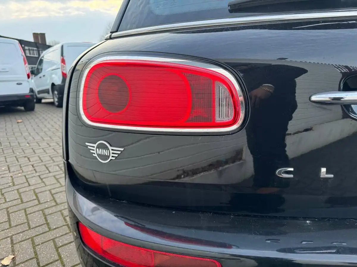 2018-mini-clubman-15-cooper-ss-big-9