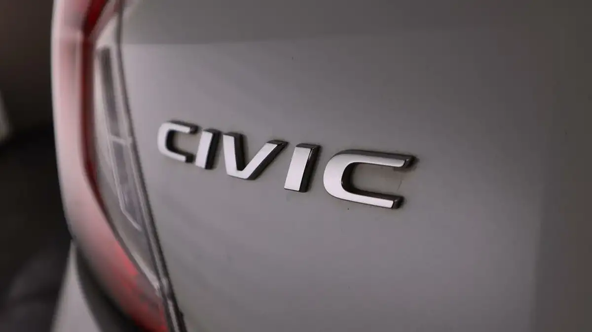 2019-honda-civic-10-vtec-turbo-sr-hatchback-5d-big-20