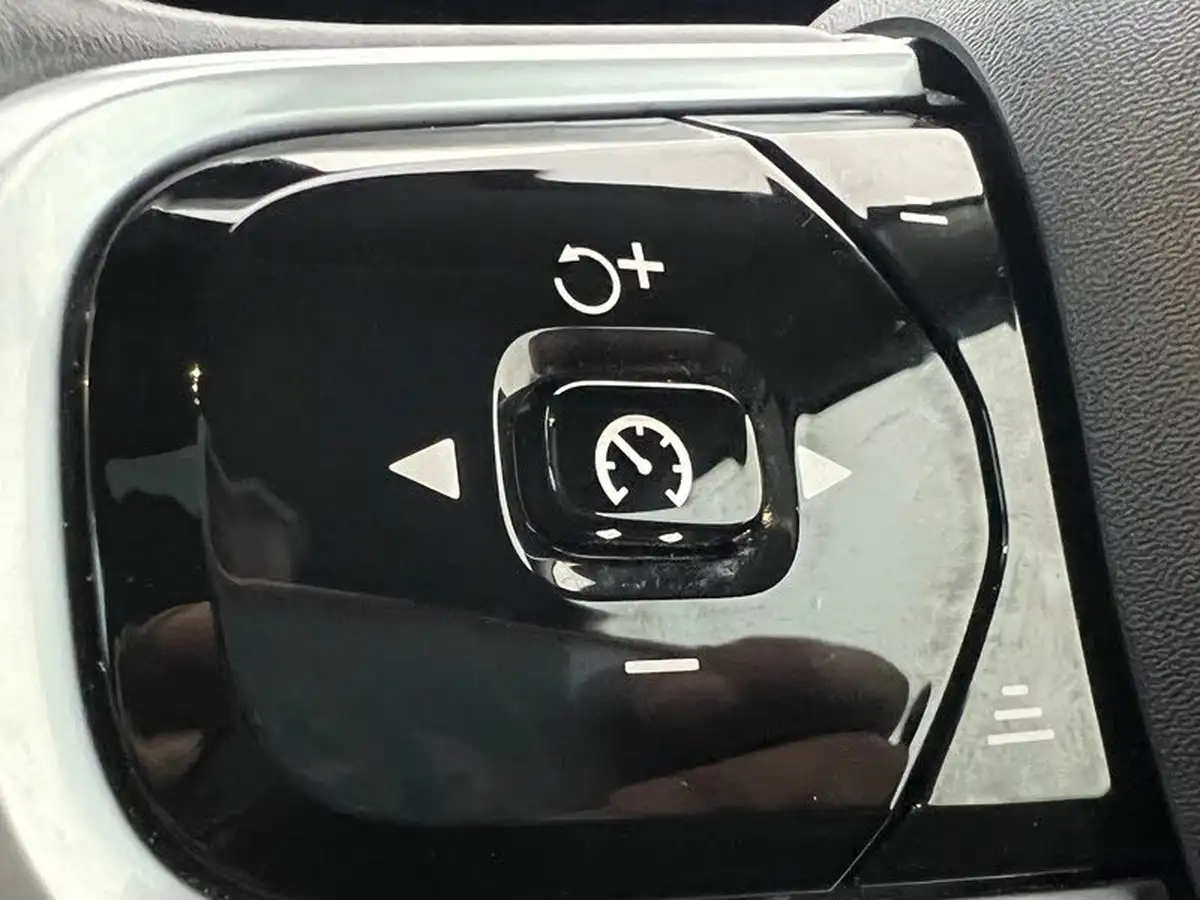 2019-volvo-xc60-20-t8-inscription-pro-ss-big-68
