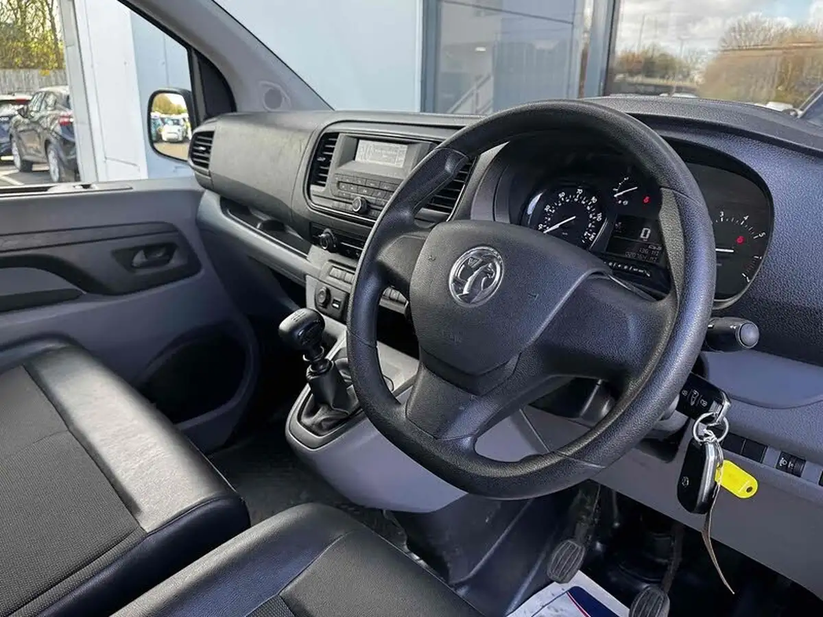 2021-vauxhall-vivaro-15td-2700-l1h1-edition-100pseu6dt-big-2