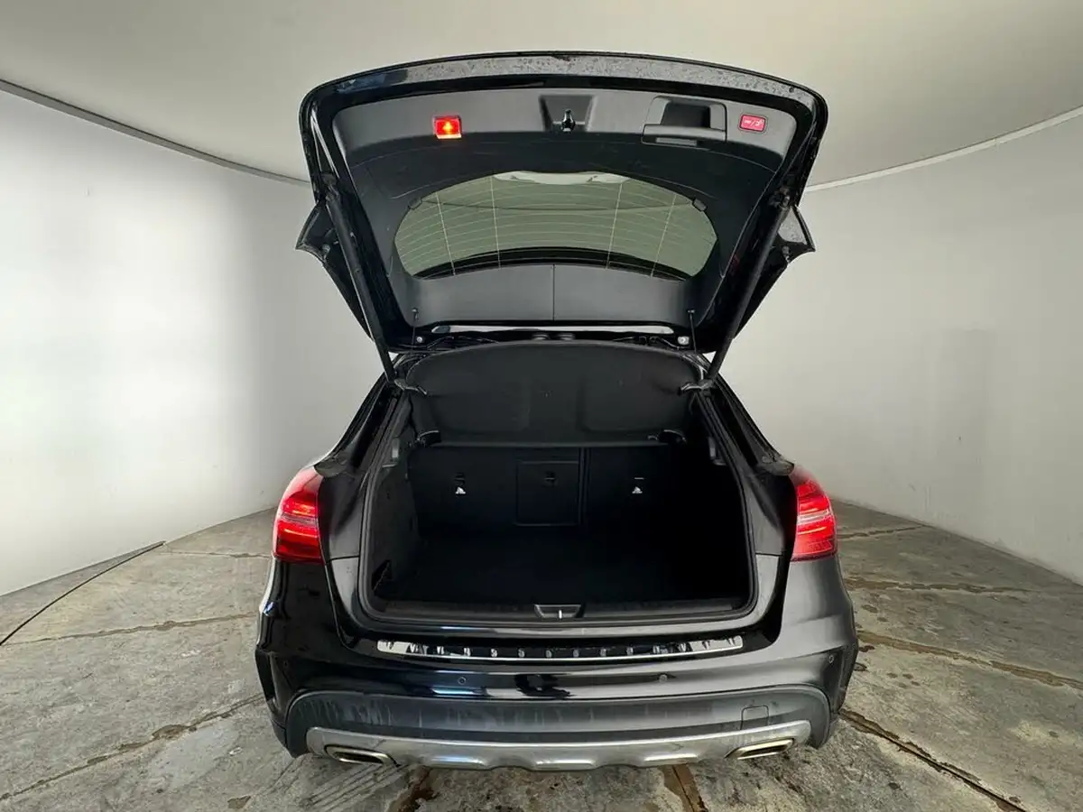 2019-mercedes-benz-gla-class-16-gla-180-amg-line-edition-big-29