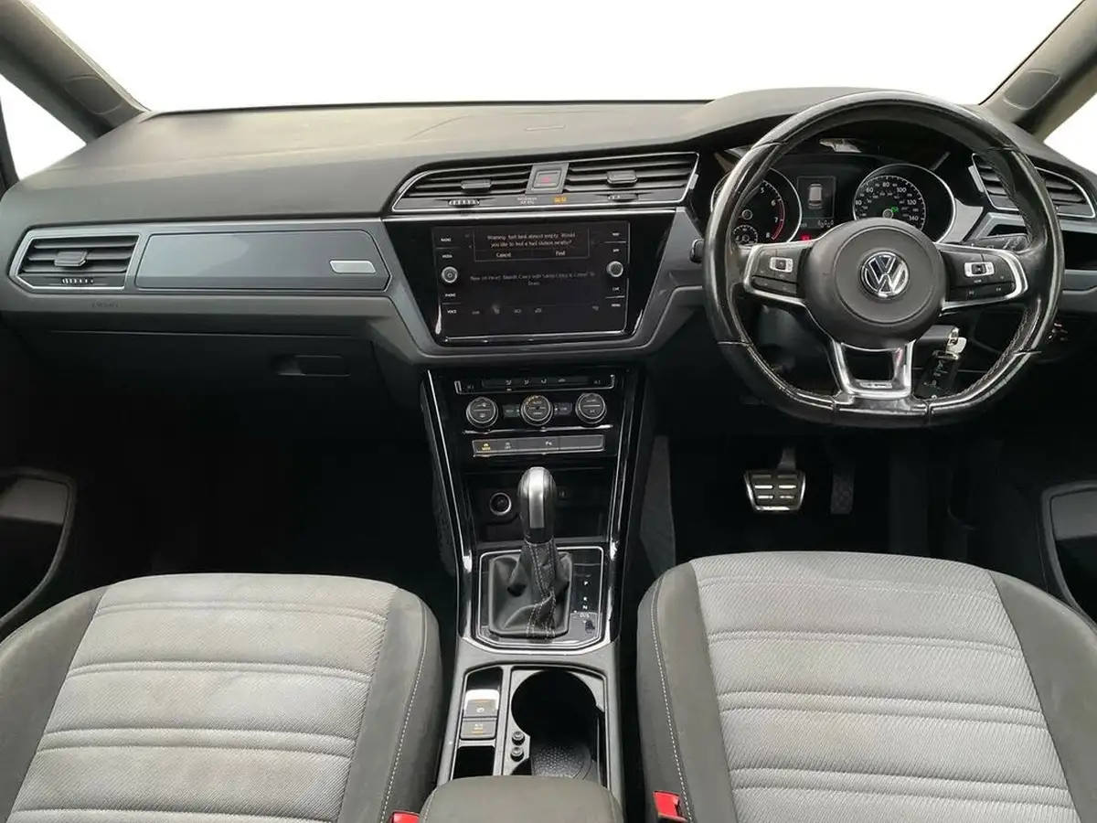 2020-volkswagen-touran-15-tsi-r-line-dsg-big-12