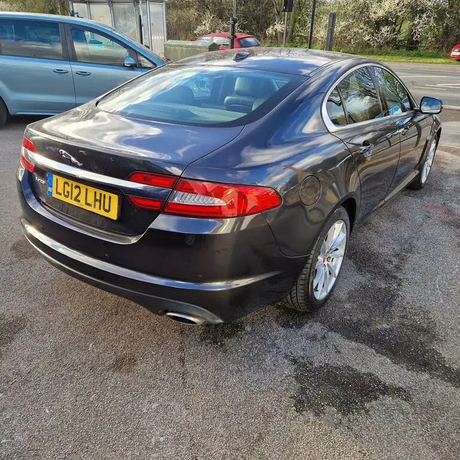 2012-jaguar-xf-22td-luxury-190ps-saloon-4d-auto-big-4