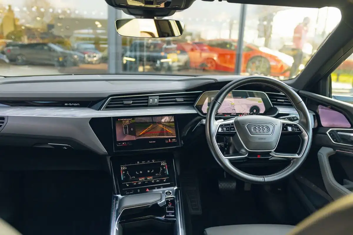 2021-audi-e-tron-50e-vorsprung-station-wagon-big-39