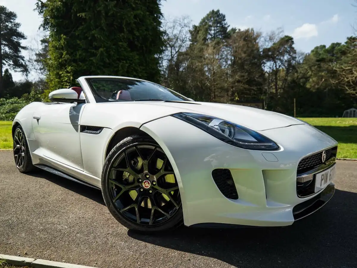 2017-jaguar-f-type-30-v6-sc-convertible-auto-big-31
