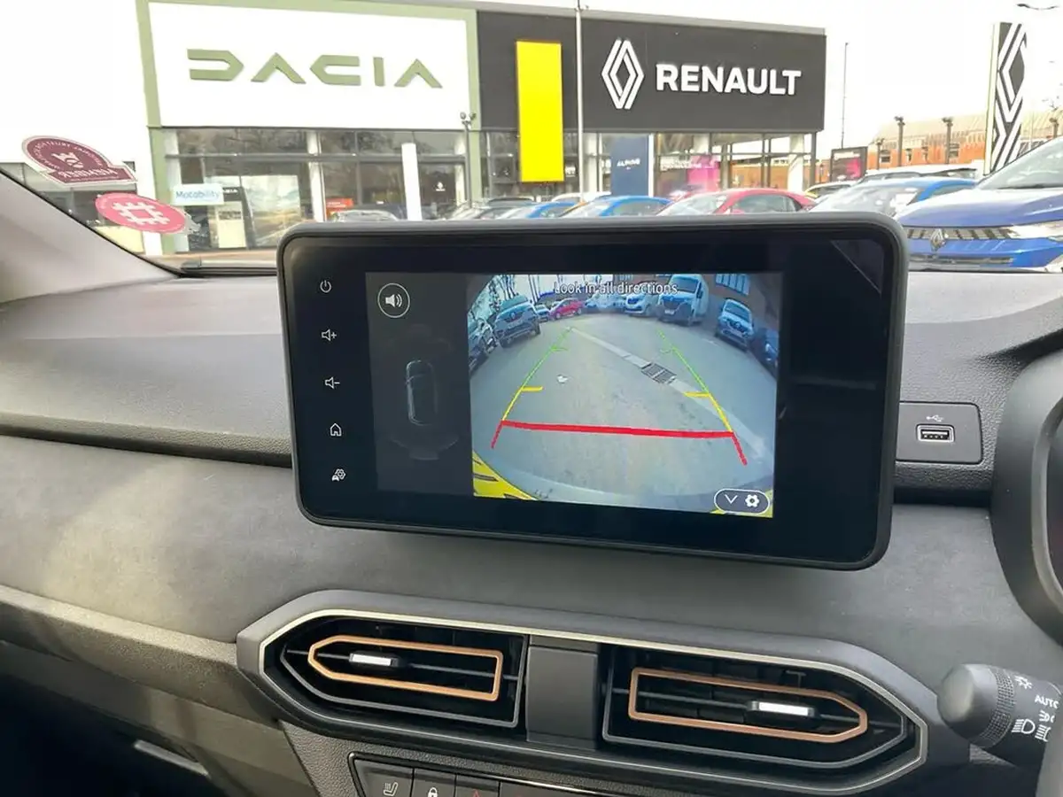 2023-dacia-sandero-stepway-10-tce-essential-90bhp-big-18