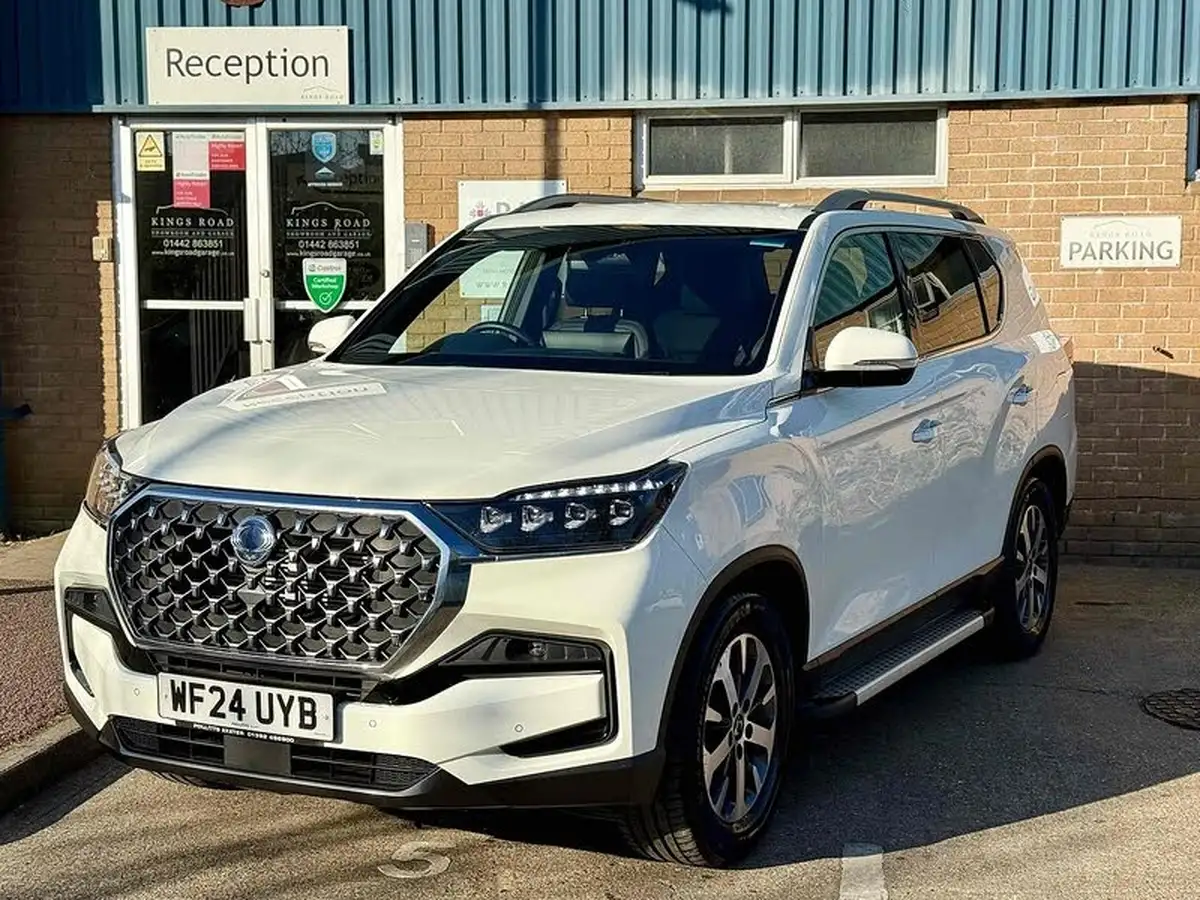 2024-kgm-ssangyong-rexton-22td-k30-big-0
